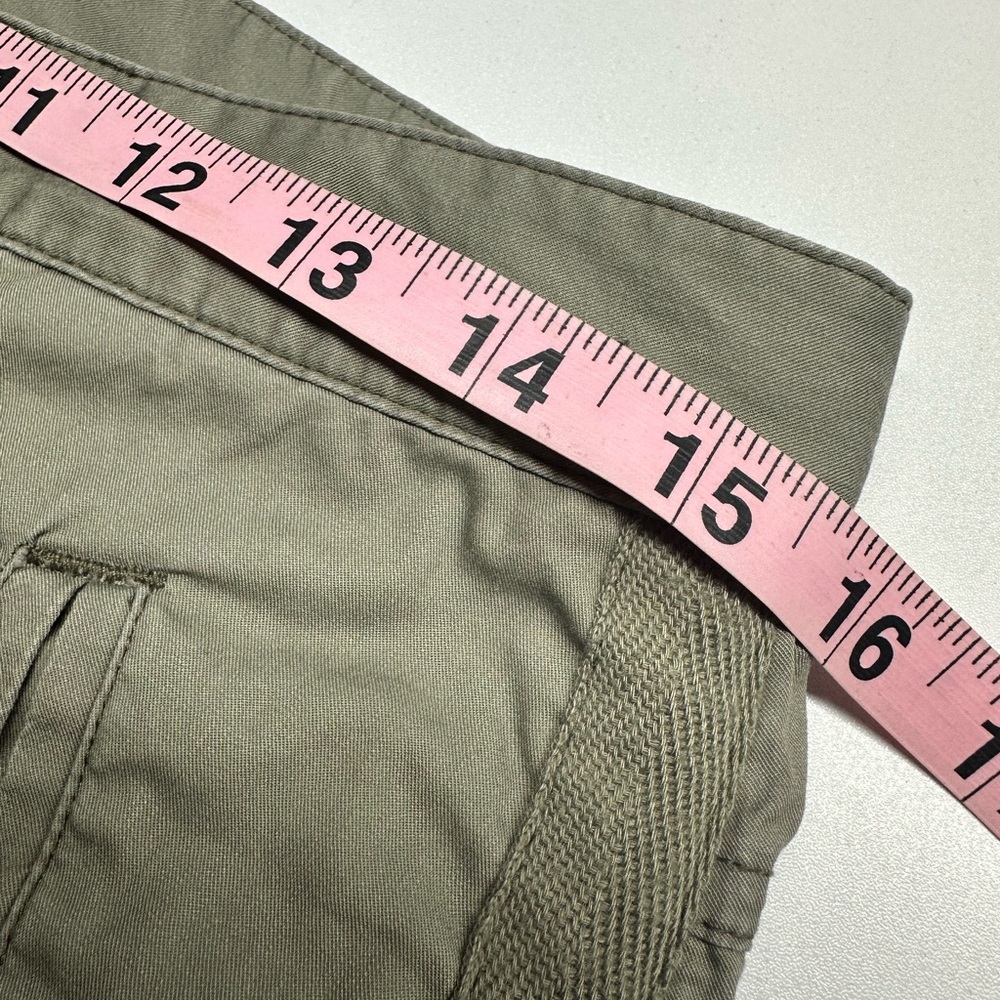 COLUMBIA Women’s Cargo Lightweight Olive Green Capri Pants - Khaki Sz 8 - Picture 3 of 6